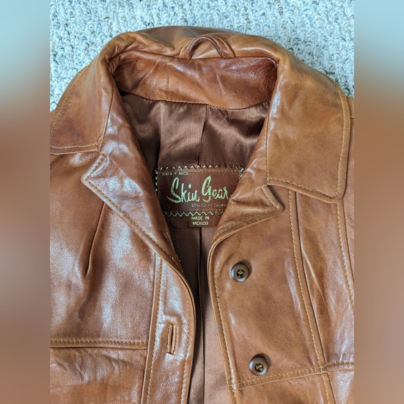 Gorgeous 70s Vintage Skin Gear Leather Jacket - Picture 11 of 14